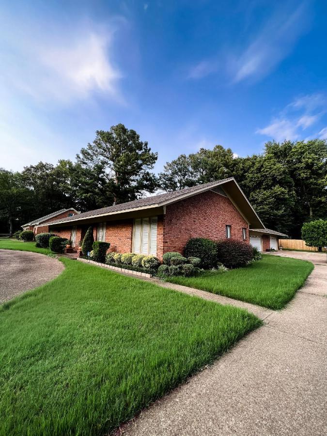 The Mini Mansion At Graceland Memphis Exterior photo